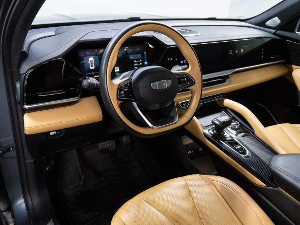 Geely Monjaro I с пробегом 2022 года, цена 3 200 000 рублей, 38610 км, внедорожник, Автокод Объявления