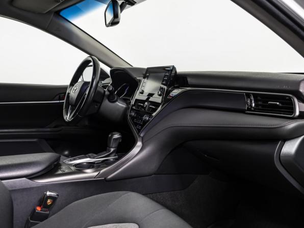 Toyota Camry VIII (XV70) Рестайлинг с пробегом 2021 года, цена 2 848 000 рублей, 57157 км, седан, Автокод Объявления