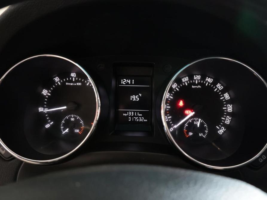 Skoda Yeti I Рестайлинг Калуга  - изображение 19