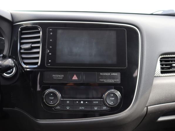 Mitsubishi Outlander III с пробегом 2012 года, цена 930 000 рублей, 337704 км, внедорожник, Автокод Объявления