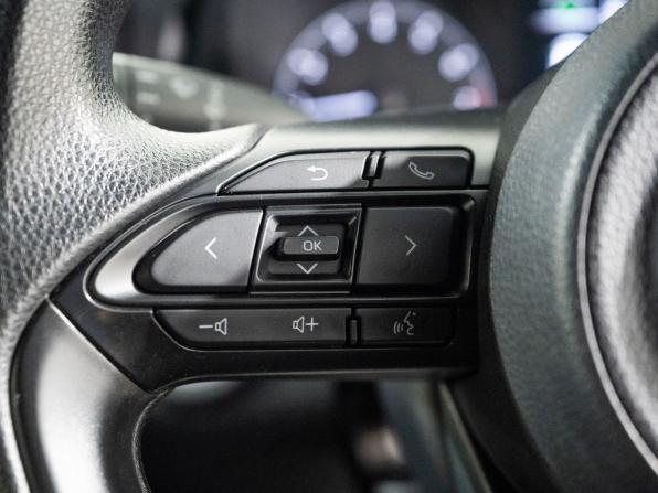 Toyota Yaris IV с пробегом 2020 года, цена 990 500 рублей, 104053 км, хэтчбек, Автокод Объявления