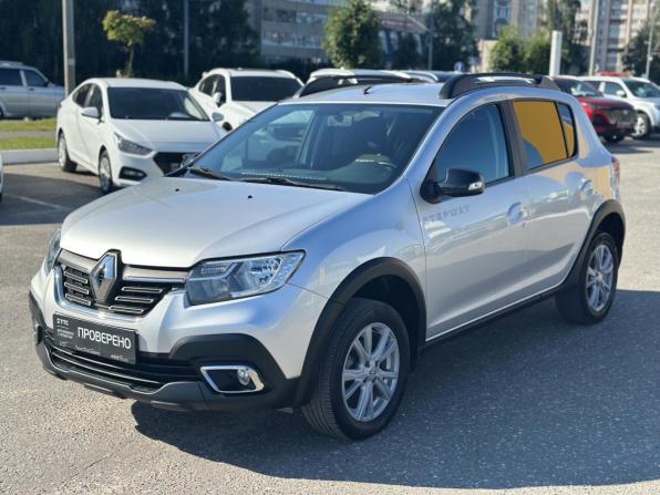 Renault Sandero II Рестайлинг с пробегом 2018 года, цена 1 280 000 рублей, 84812 км, хэтчбек, Автокод Объявления