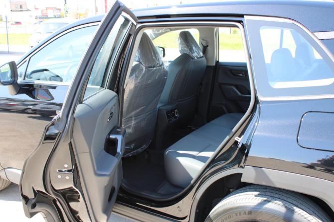 Toyota RAV4 VI (XA60) с пробегом 2025 года, цена 4 569 000 рублей, 13 км, внедорожник, Автокод Объявления