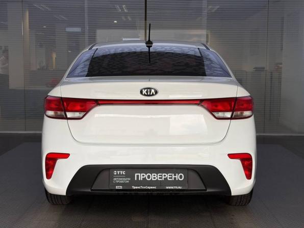 Kia Rio IV с пробегом 2018 года, цена 1 360 000 рублей, 128657 км, седан, Автокод Объявления