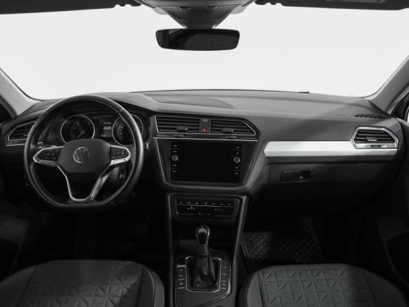 Volkswagen Tiguan II Рестайлинг с пробегом 2020 года, цена 2 399 000 рублей, 124623 км, внедорожник, Автокод Объявления