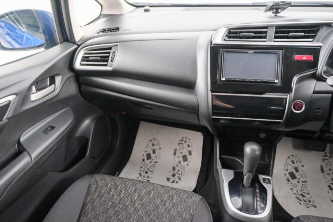 Honda Fit III с пробегом 2016 года, цена 999 000 рублей, 110212 км, хэтчбек, Автокод Объявления