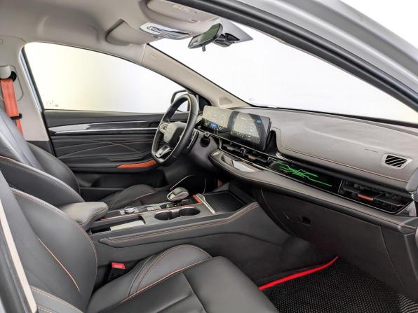 Omoda S5 GT с пробегом 2023 года, цена 1 635 000 рублей, 32649 км, седан, Автокод Объявления
