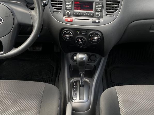 Kia Rio II Рестайлинг с пробегом 2011 года, цена 779 000 рублей, 81957 км, седан, Автокод Объявления