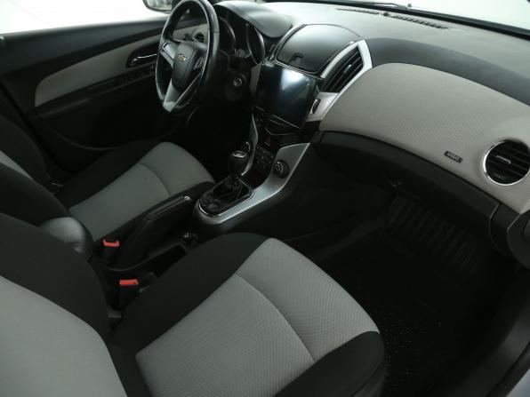 Chevrolet Cruze I Рестайлинг с пробегом 2012 года, цена 737 000 рублей, 143400 км, хэтчбек, Автокод Объявления