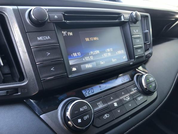 Toyota RAV4 IV (XA40) с пробегом 2014 года, цена 2 240 800 рублей, 130000 км, внедорожник, Автокод Объявления