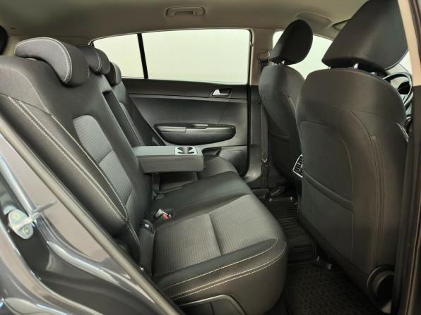 Kia Sportage IV Рестайлинг с пробегом 2019 года, цена 1 975 000 рублей, 132977 км, внедорожник, Автокод Объявления