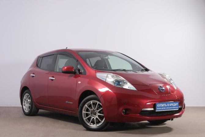Nissan Leaf I (ZE0/AZE0) с пробегом 2014 года, цена 549 000 рублей, 175000 км, хэтчбек, Автокод Объявления