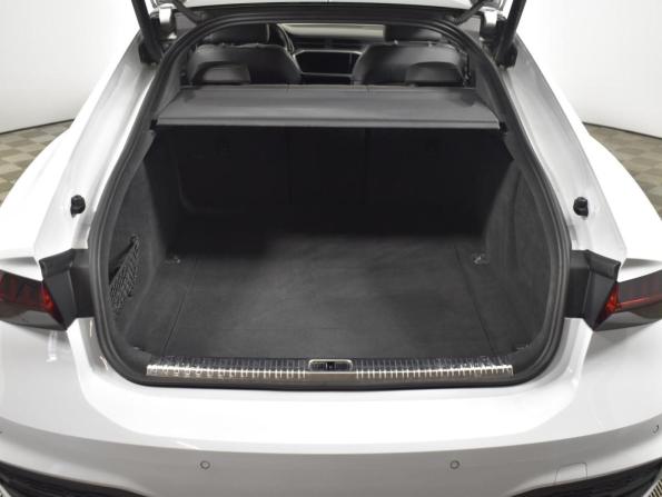 Audi A7 II (4K) с пробегом 2021 года, цена 4 702 900 рублей, 121839 км, лифтбек, Автокод Объявления