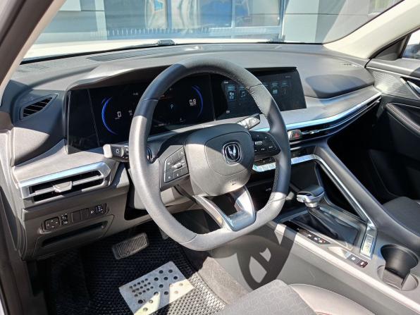 Changan CS35 Plus I Рестайлинг с пробегом 2023 года, цена 1 825 000 рублей, 38400 км, внедорожник, Автокод Объявления