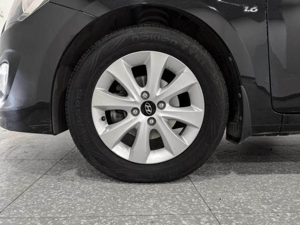 Hyundai Solaris I Рестайлинг с пробегом 2016 года, цена 1 180 000 рублей, 99253 км, седан, Автокод Объявления