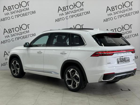 Geely Monjaro I с пробегом 2022 года, цена 2 889 000 рублей, 42981 км, внедорожник, Автокод Объявления