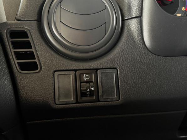 Suzuki SX4 I (Classic) Рестайлинг с пробегом 2010 года, цена 780 000 рублей, 215720 км, седан, Автокод Объявления
