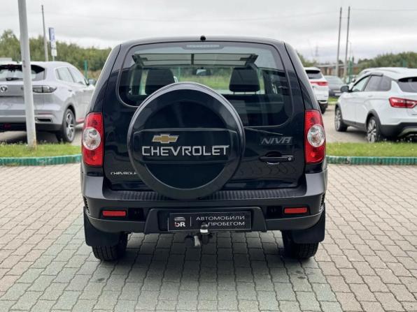Chevrolet Niva I Рестайлинг с пробегом 2018 года, цена 785 000 рублей, 49772 км, внедорожник, Автокод Объявления
