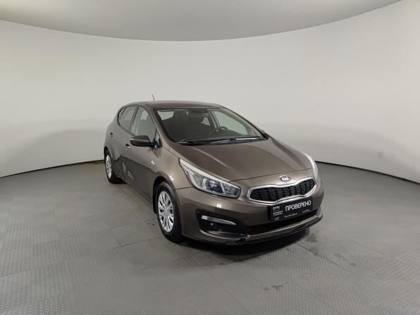 Kia Ceed II Рестайлинг с пробегом 2015 года, цена 870 000 рублей, 130000 км, хэтчбек, Автокод Объявления