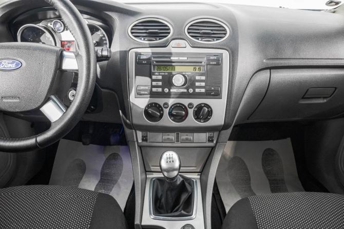 Ford Focus II Рестайлинг с пробегом 2011 года, цена 499 000 рублей, 265000 км, седан, Автокод Объявления