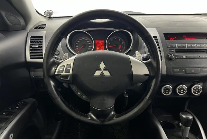Mitsubishi Outlander II с пробегом 2008 года, цена 750 000 рублей, 151572 км, внедорожник, Автокод Объявления