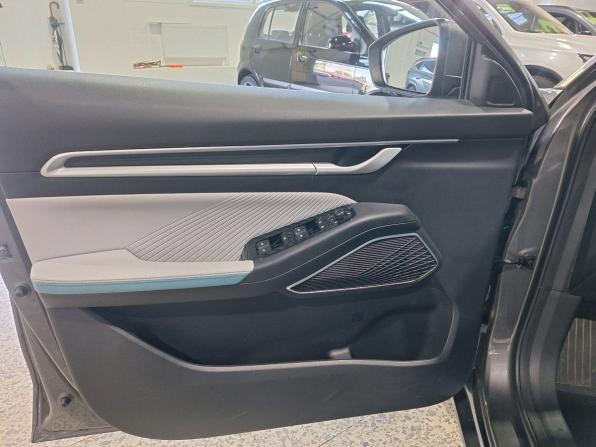 Geely Emgrand II с пробегом 2023 года, цена 1 390 000 рублей, 74600 км, седан, Автокод Объявления