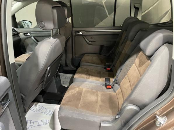 Volkswagen Touran I Рестайлинг 2 с пробегом 2012 года, цена 1 170 000 рублей, 146520 км, компактвэн, Автокод Объявления