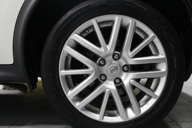 Nissan Juke I с пробегом 2012 года, цена 929 000 рублей, 217943 км, внедорожник, Автокод Объявления