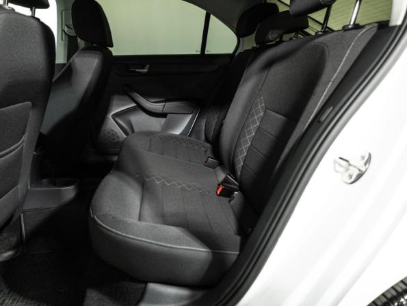 Skoda Rapid II с пробегом 2021 года, цена 1 790 700 рублей, 35229 км, лифтбек, Автокод Объявления