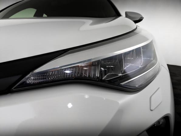 Toyota C-HR I Рестайлинг с пробегом 2021 года, цена 2 655 000 рублей, 54712 км, внедорожник, Автокод Объявления