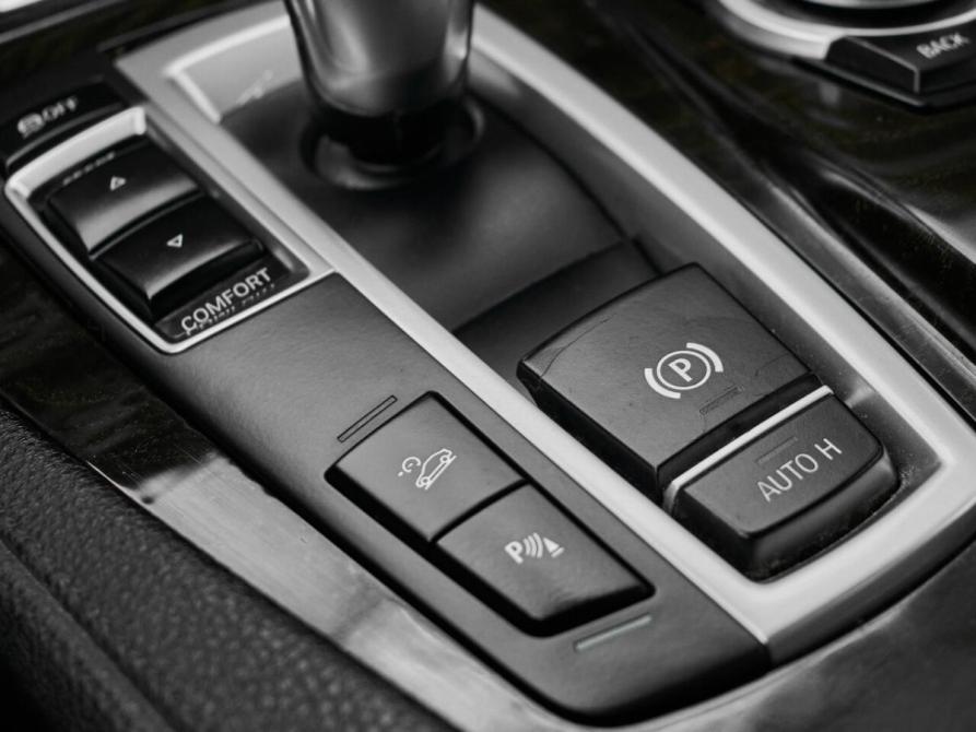 BMW 5 серии VI (F10/F11/F07) Екатеринбург  - изображение 18