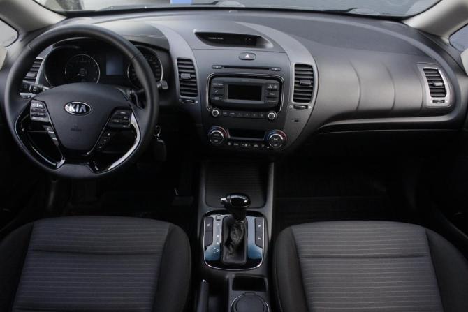 Kia Cerato III Рестайлинг (Classic) с пробегом 2019 года, цена 1 795 000 рублей, 106442 км, седан, Автокод Объявления