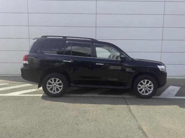 Toyota Land Cruiser 200 Series Рестайлинг 2 с пробегом 2018 года, цена 4 940 000 рублей, 288134 км, внедорожник, Автокод Объявления