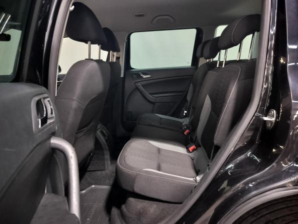 Skoda Yeti I Рестайлинг с пробегом 2017 года, цена 1 120 000 рублей, 274300 км, внедорожник, Автокод Объявления