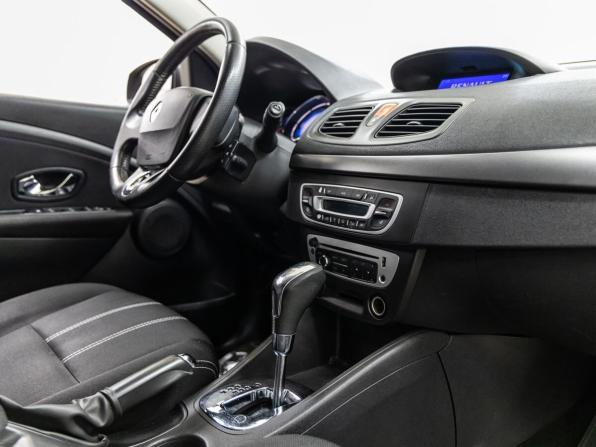 Renault Megane III Рестайлинг 2 с пробегом 2014 года, цена 768 000 рублей, 192997 км, хэтчбек, Автокод Объявления