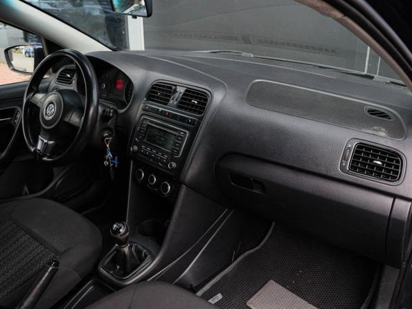 Volkswagen Polo V с пробегом 2012 года, цена 550 000 рублей, 221629 км, седан, Автокод Объявления