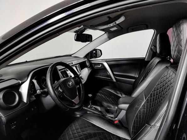 Toyota RAV4 IV (XA40) Рестайлинг с пробегом 2017 года, цена 2 090 000 рублей, 143599 км, внедорожник, Автокод Объявления