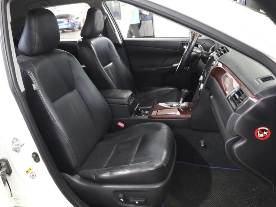 Toyota Camry VII (XV50) Ростов-на-Дону  - изображение 8