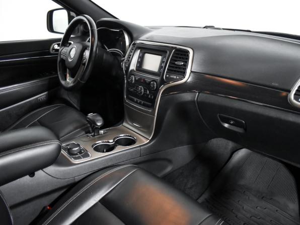Jeep Grand Cherokee IV (WK2) Рестайлинг с пробегом 2013 года, цена 1 790 000 рублей, 293298 км, внедорожник, Автокод Объявления
