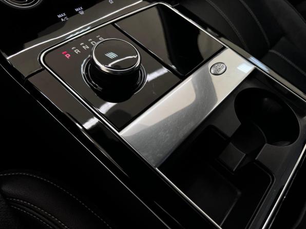 Land Rover Range Rover Velar I с пробегом 2018 года, цена 4 300 000 рублей, 127287 км, внедорожник, Автокод Объявления