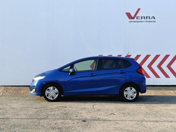 Honda Fit III Рестайлинг с пробегом 2018 года, цена 1 220 000 рублей, 68624 км, хэтчбек, Автокод Объявления
