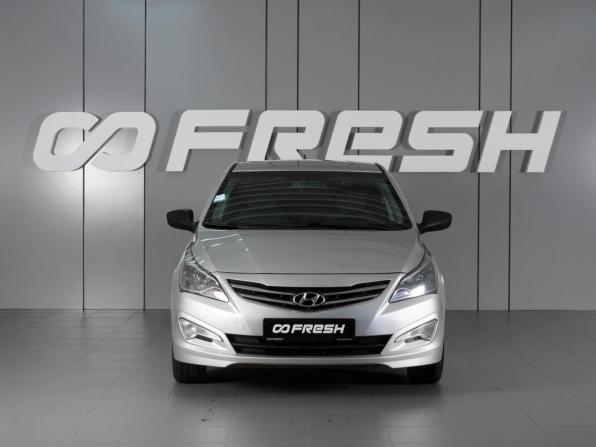 Hyundai Solaris I Рестайлинг с пробегом 2016 года, цена 1 045 000 рублей, 132117 км, седан, Автокод Объявления
