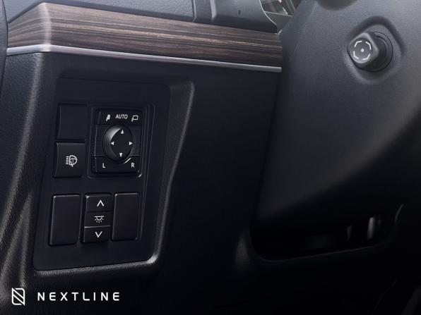 Toyota Land Cruiser Prado 150 Series Рестайлинг 2 с пробегом 2018 года, цена 5 290 000 рублей, 152000 км, внедорожник, Автокод Объявления