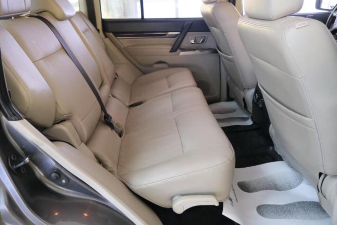 Mitsubishi Pajero IV Рестайлинг 2 с пробегом 2017 года, цена 3 199 000 рублей, 101200 км, внедорожник, Автокод Объявления