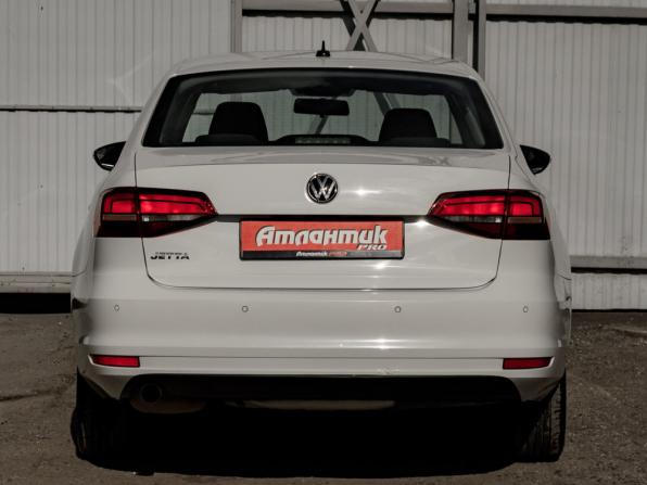 Volkswagen Jetta VI Рестайлинг с пробегом 2016 года, цена 1 400 000 рублей, 95042 км, седан, Автокод Объявления