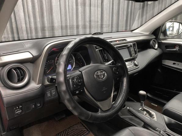 Toyota RAV4 IV (XA40) с пробегом 2015 года, цена 1 790 000 рублей, 221000 км, внедорожник, Автокод Объявления