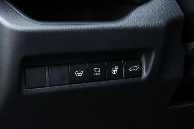 Toyota RAV4 V (XA50) с пробегом 2021 года, цена 3 130 000 рублей, 94607 км, внедорожник, Автокод Объявления