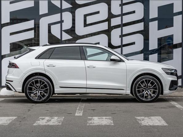 Audi Q8 I (4M) с пробегом 2018 года, цена 5 600 000 рублей, 121978 км, внедорожник, Автокод Объявления