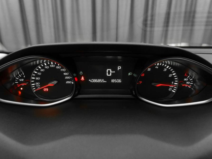 Peugeot 308 II Москва  - изображение 11