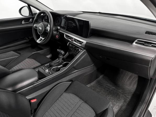 Kia K5 III с пробегом 2021 года, цена 2 139 000 рублей, 72864 км, седан, Автокод Объявления